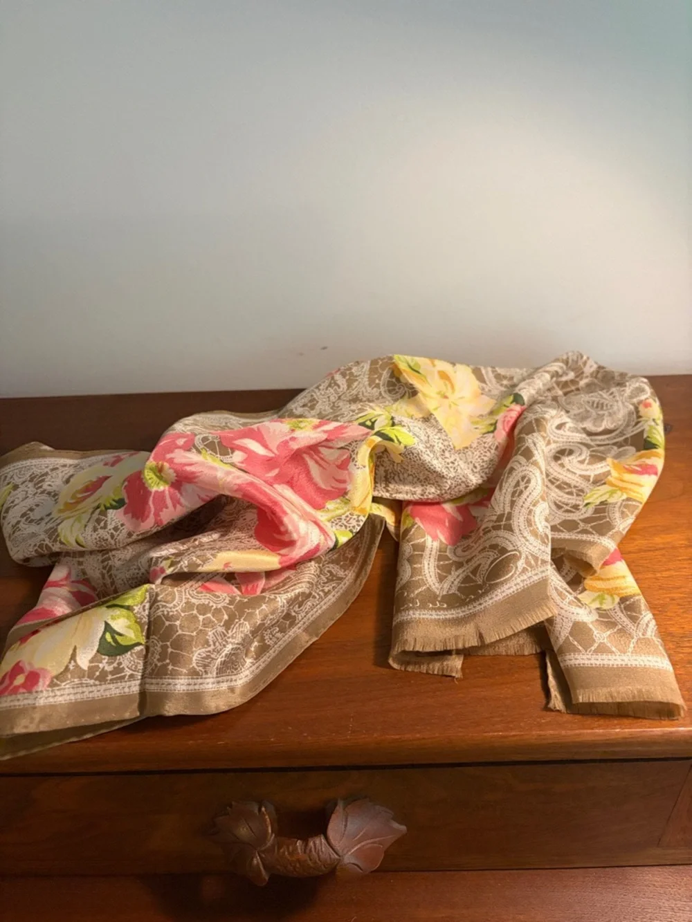 Vintage Oscar de la Renta Silk scarf